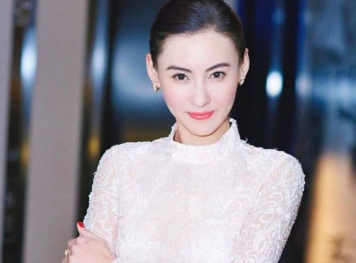 张柏芝产又生baby了?素颜亮相女神范儿依旧