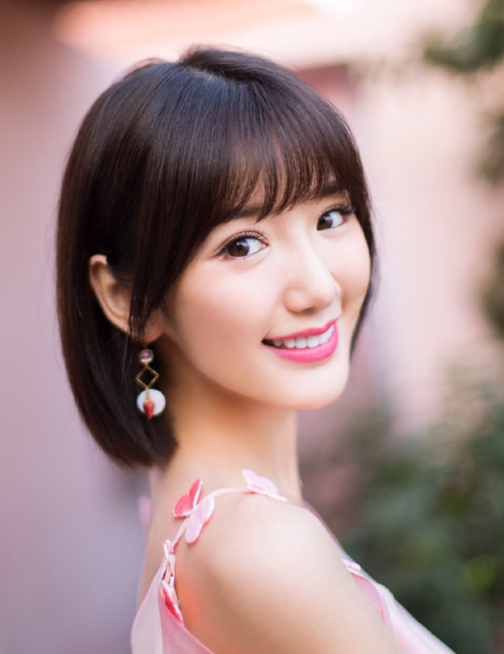 毛晓彤的哪个眼神最美最撩人?