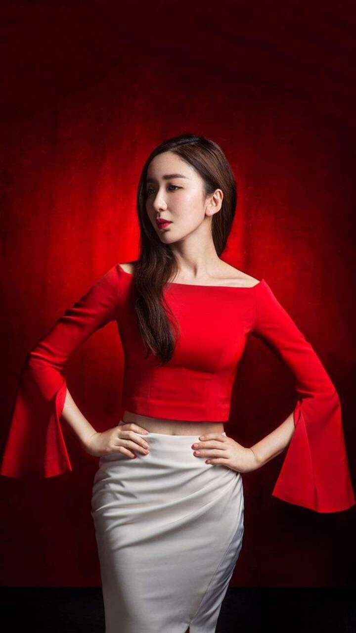 性感女神娄艺潇