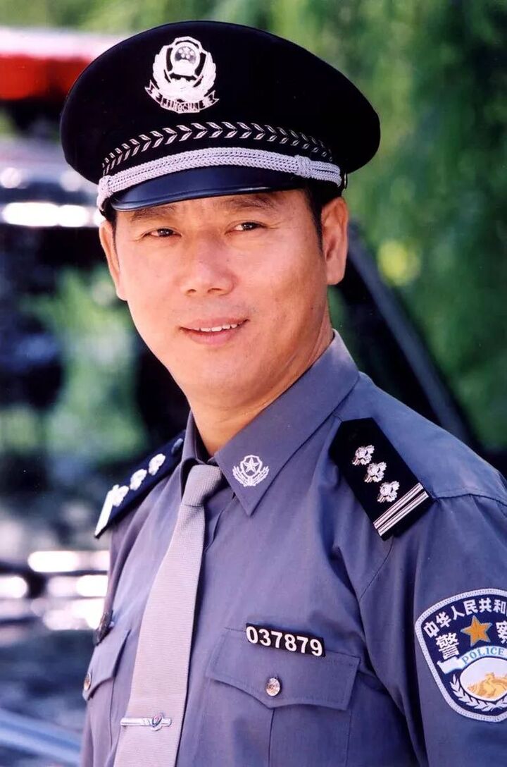 &演员李成儒怼郭敬明?我并不意外