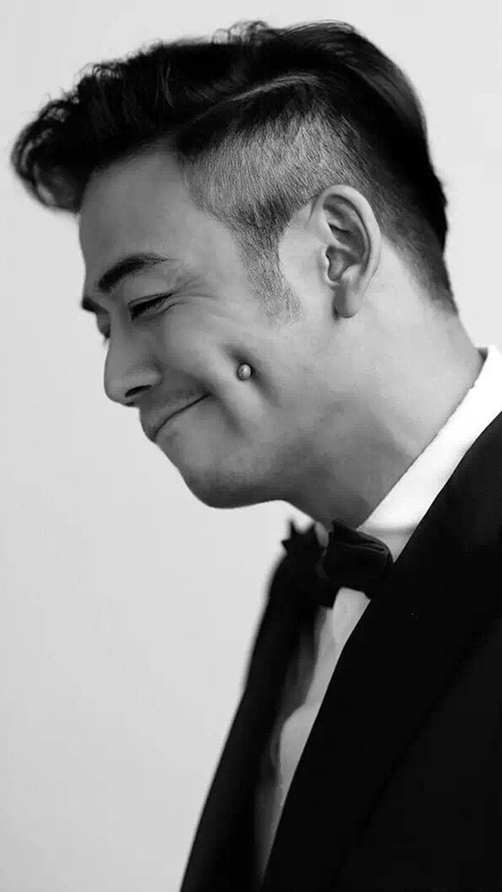 杨烁 演员 艺人 明星 型男 黑白 苹果手机高清壁纸 x