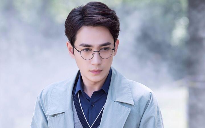 朱一龙粉丝在季肖冰生日祝他忌日快乐? 黑子所为?