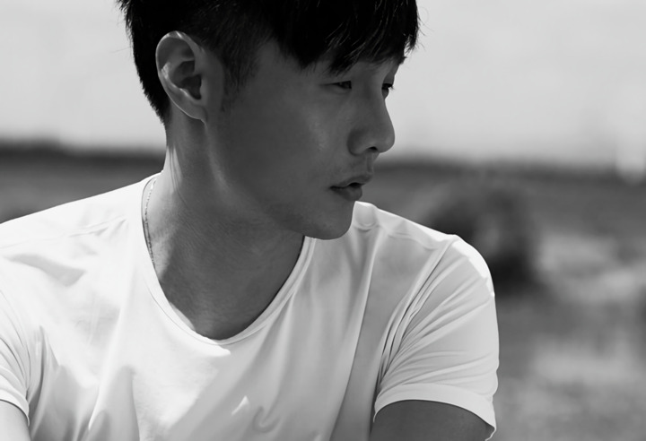 求几张无微博角码的李荣浩高清图片