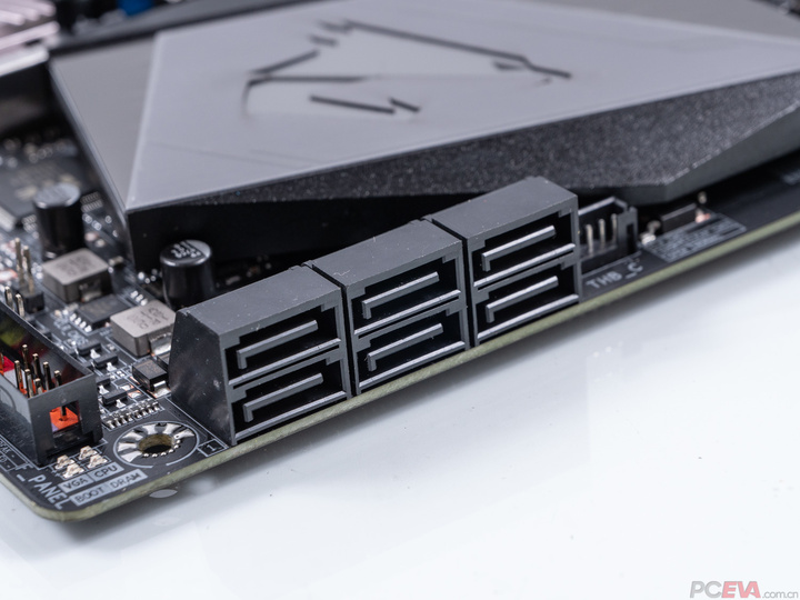 intel core i7 9700k与技嘉z390 aorus ultra主板评测