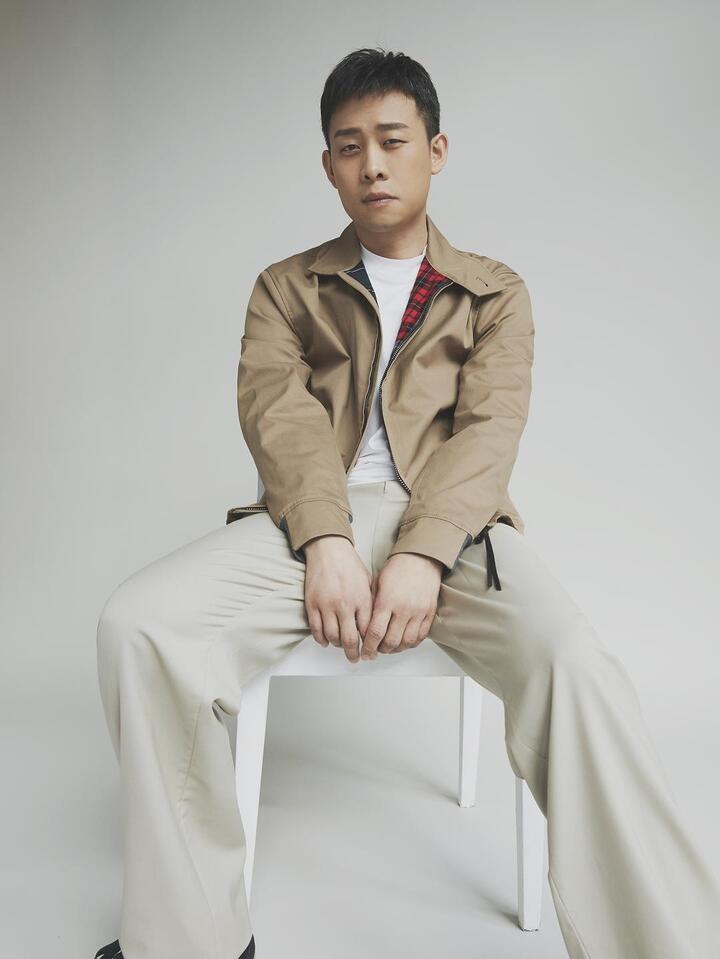 张译yi zhang的图片
