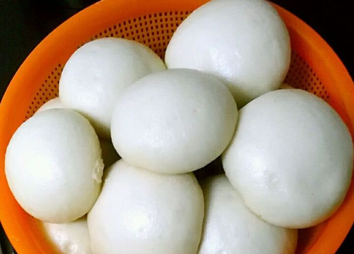蒸馒头时,只会放酵母可不行,多加这"1味",8分钟快速发