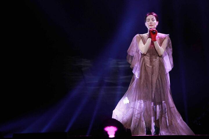 近亿酬劳登《幻乐之城》,王菲会不会把真人秀带进死