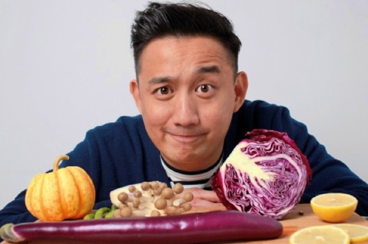 黄磊的菜真有何炅说的那么好吃吗?耿直的戚薇讲出了实
