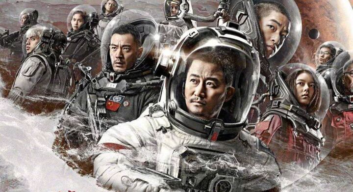 卡梅隆《战斗天使》9天后上映,《流浪地球》狙击者要来了!