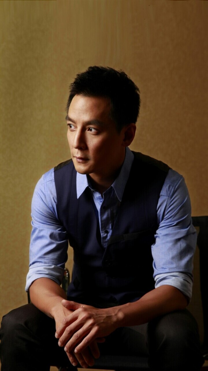 魅力型男吴彦祖写真高清图片