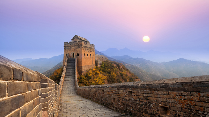 中国长城日出风景桌面壁纸