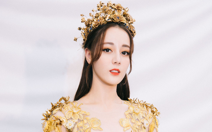 迪丽热巴金鹰女神造型图片壁纸